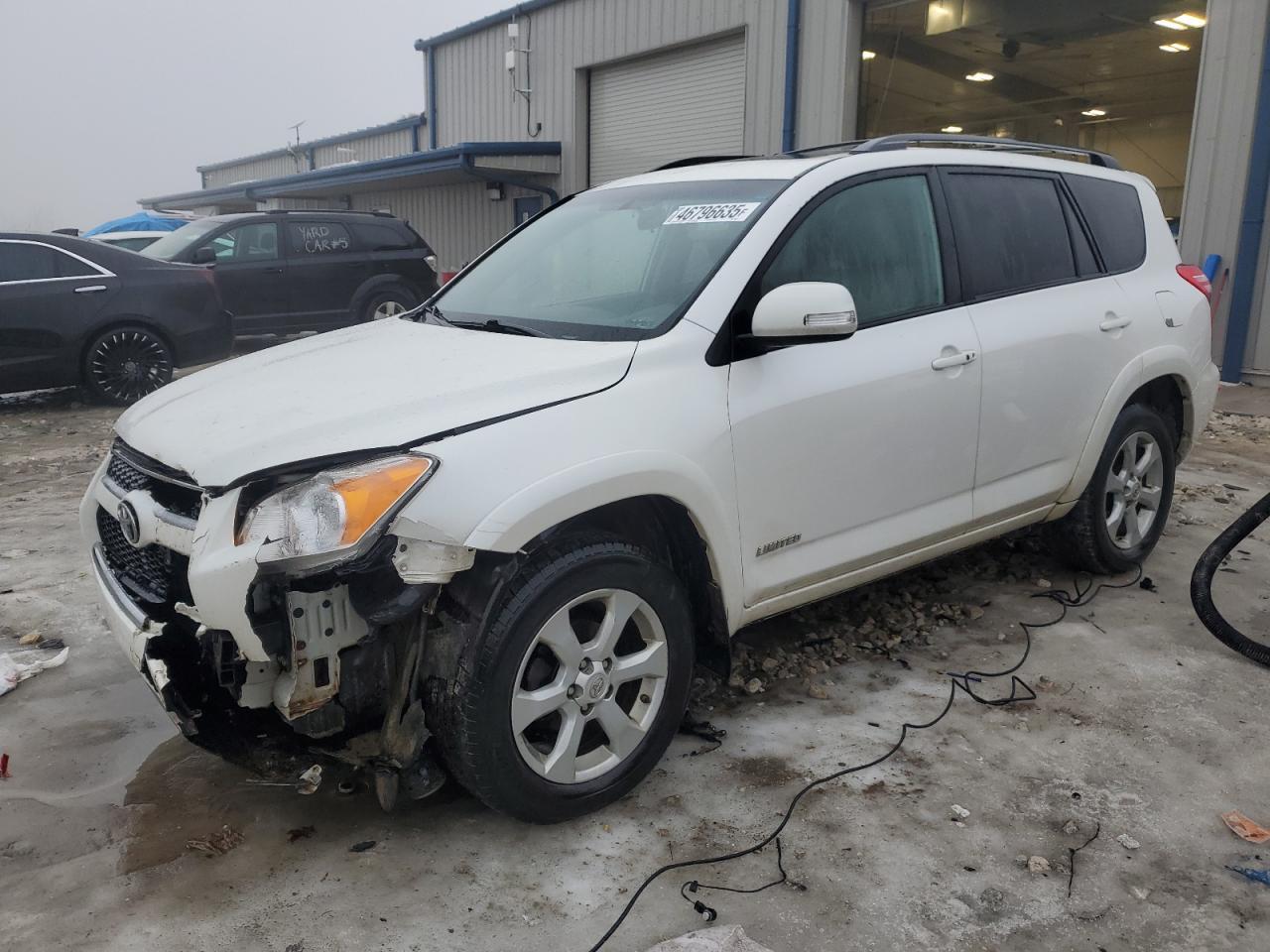 2011 TOYOTA RAV4 LIMIT