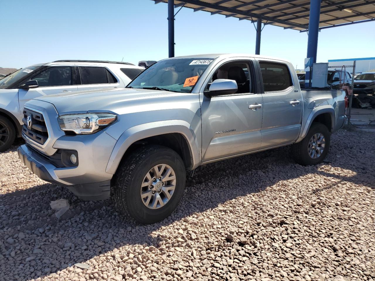 2017 TOYOTA TACOMA DOU