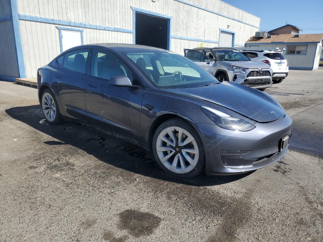 2022 TESLA MODEL 3 - Image 4