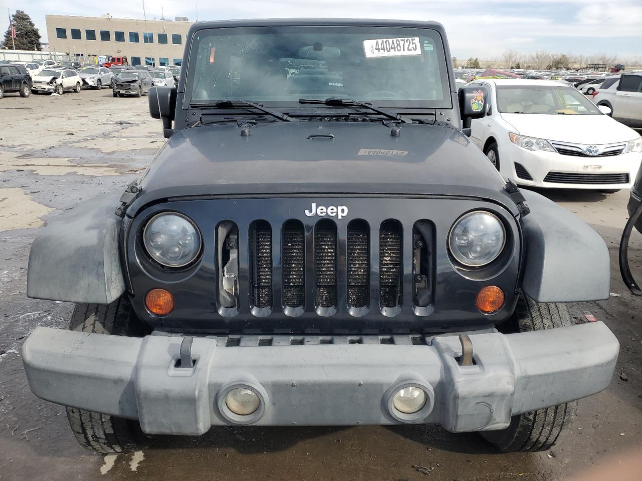 2012 JEEP WRANGLER U - Image 5
