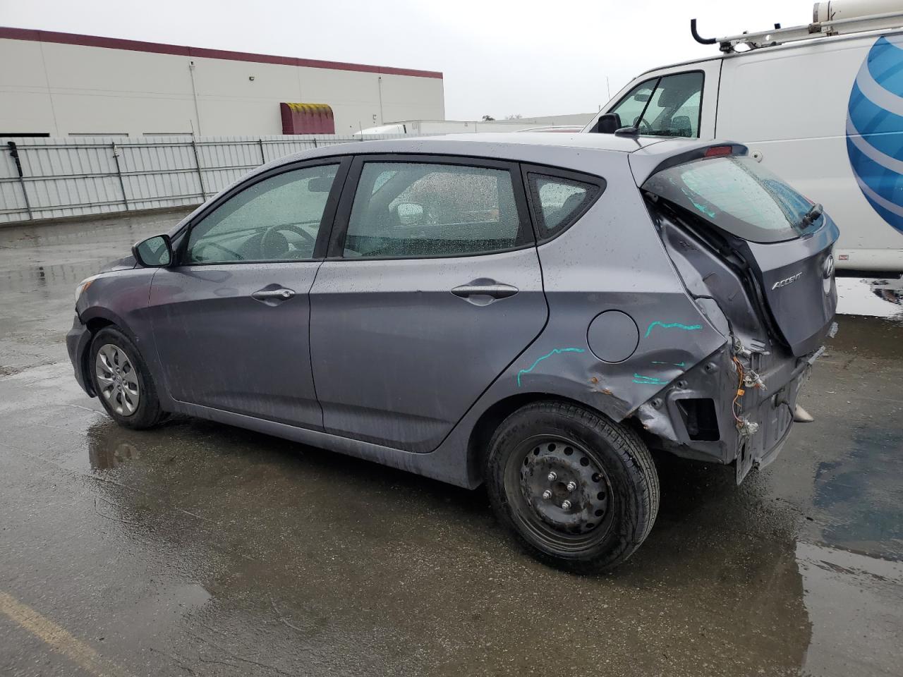 2017 HYUNDAI ACCENT SE - Image 2