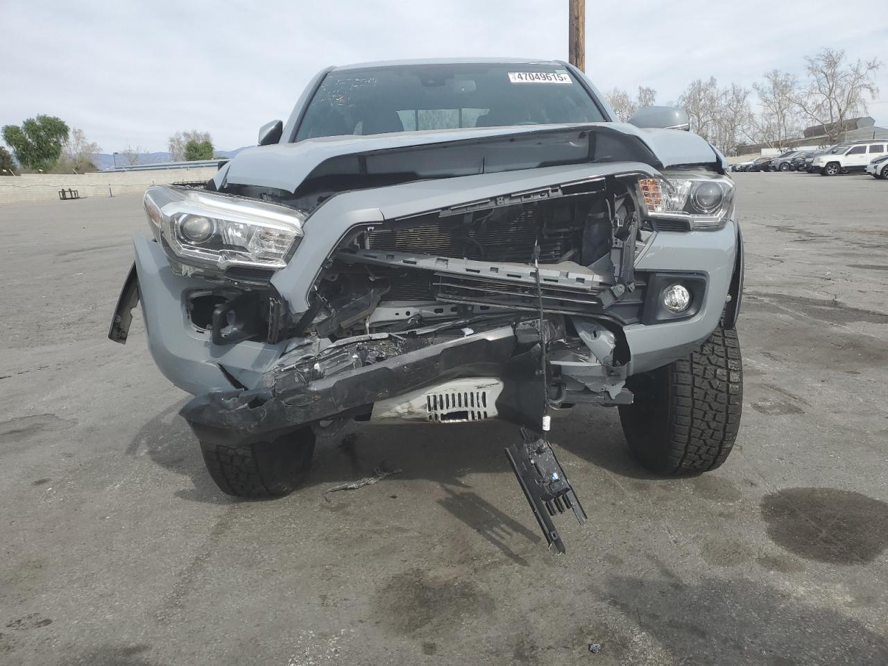 2019 TOYOTA TACOMA DOU - Фото 5