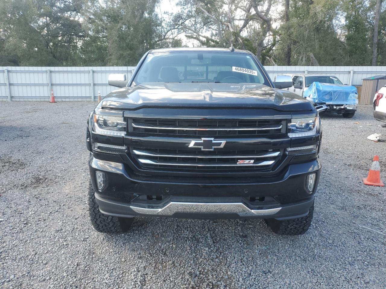 2017 CHEVROLET SILVERADO - Image 5