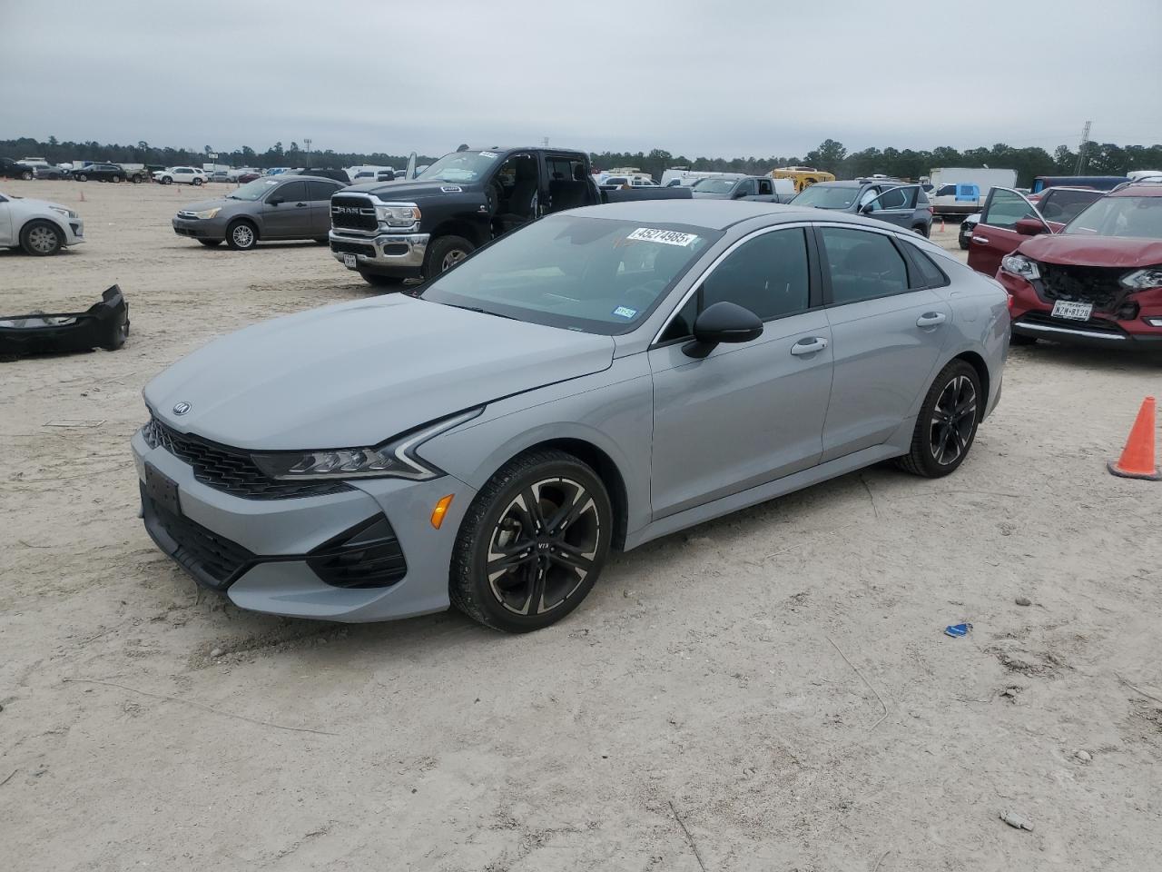 2021 KIA K5 GT LINE