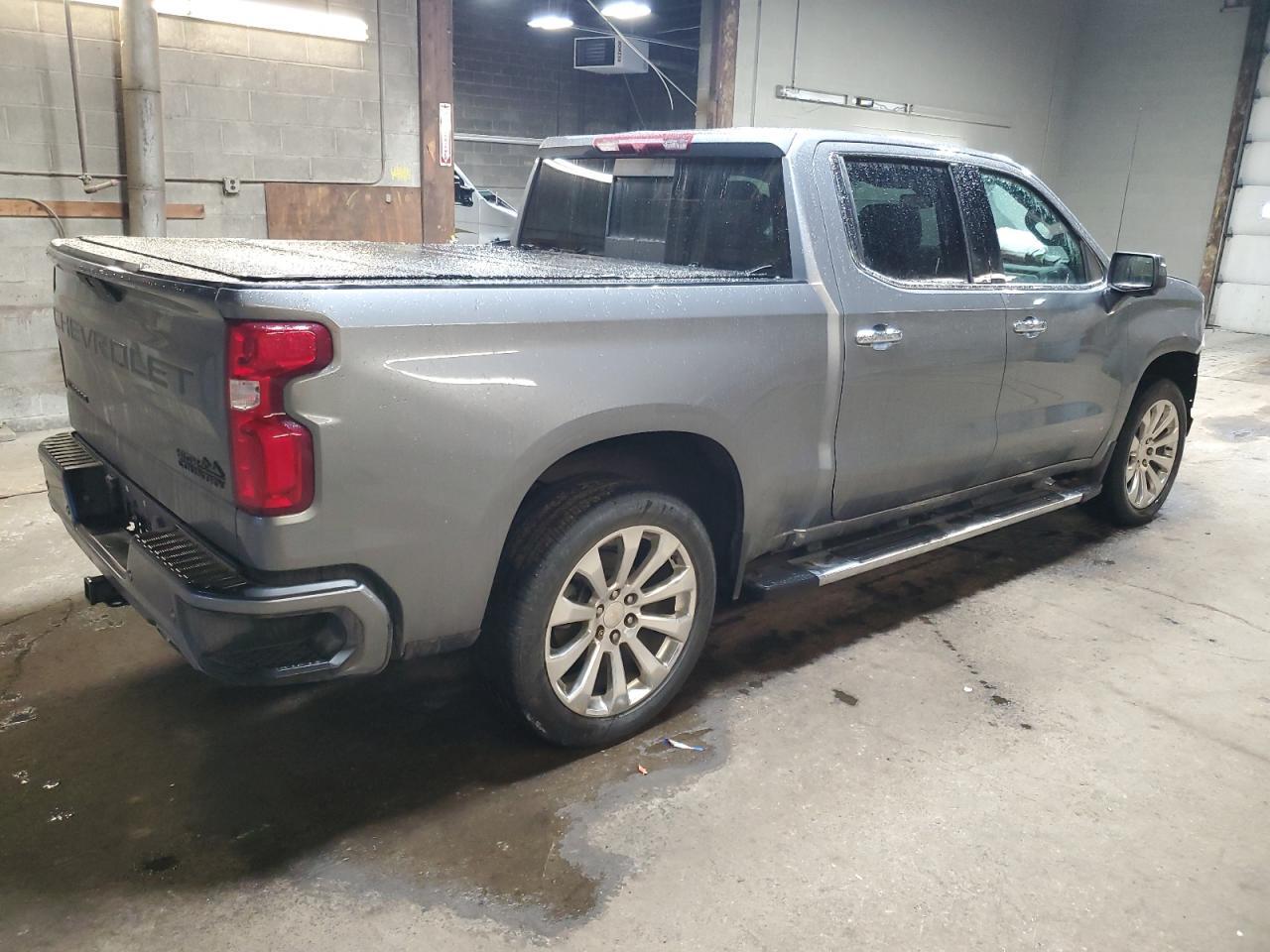 2021 CHEVROLET SILVERADO - Фото 3