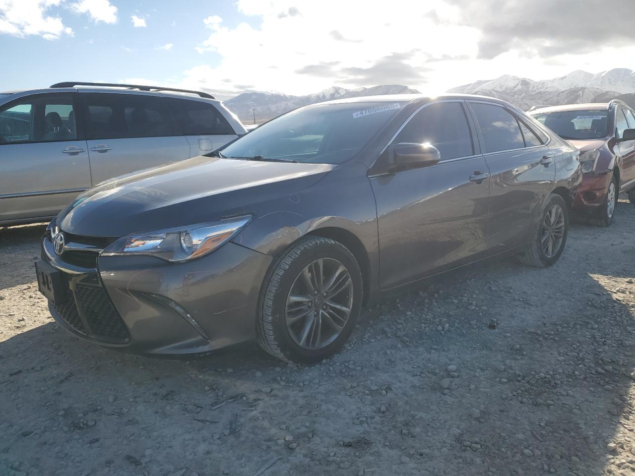 2016 TOYOTA CAMRY LE