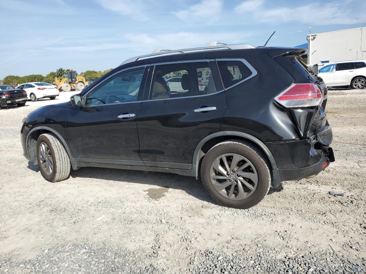 2016 NISSAN ROGUE S - Фото 2