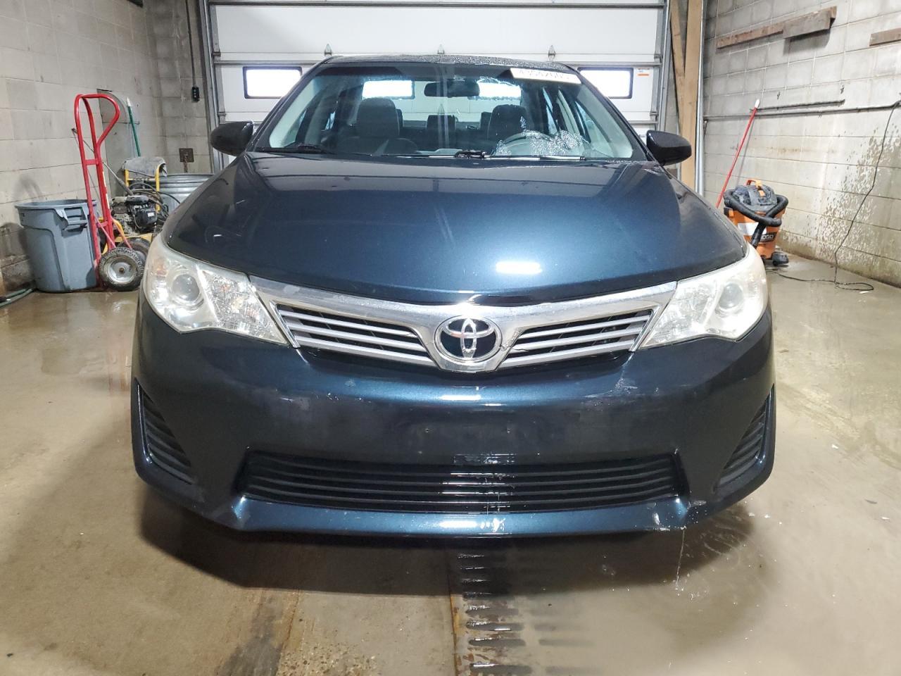 2013 TOYOTA CAMRY L - Image 5