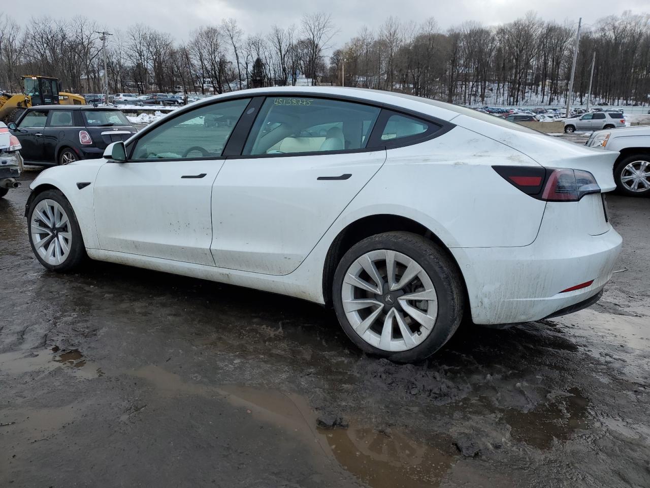 2022 TESLA MODEL 3 - Image 2