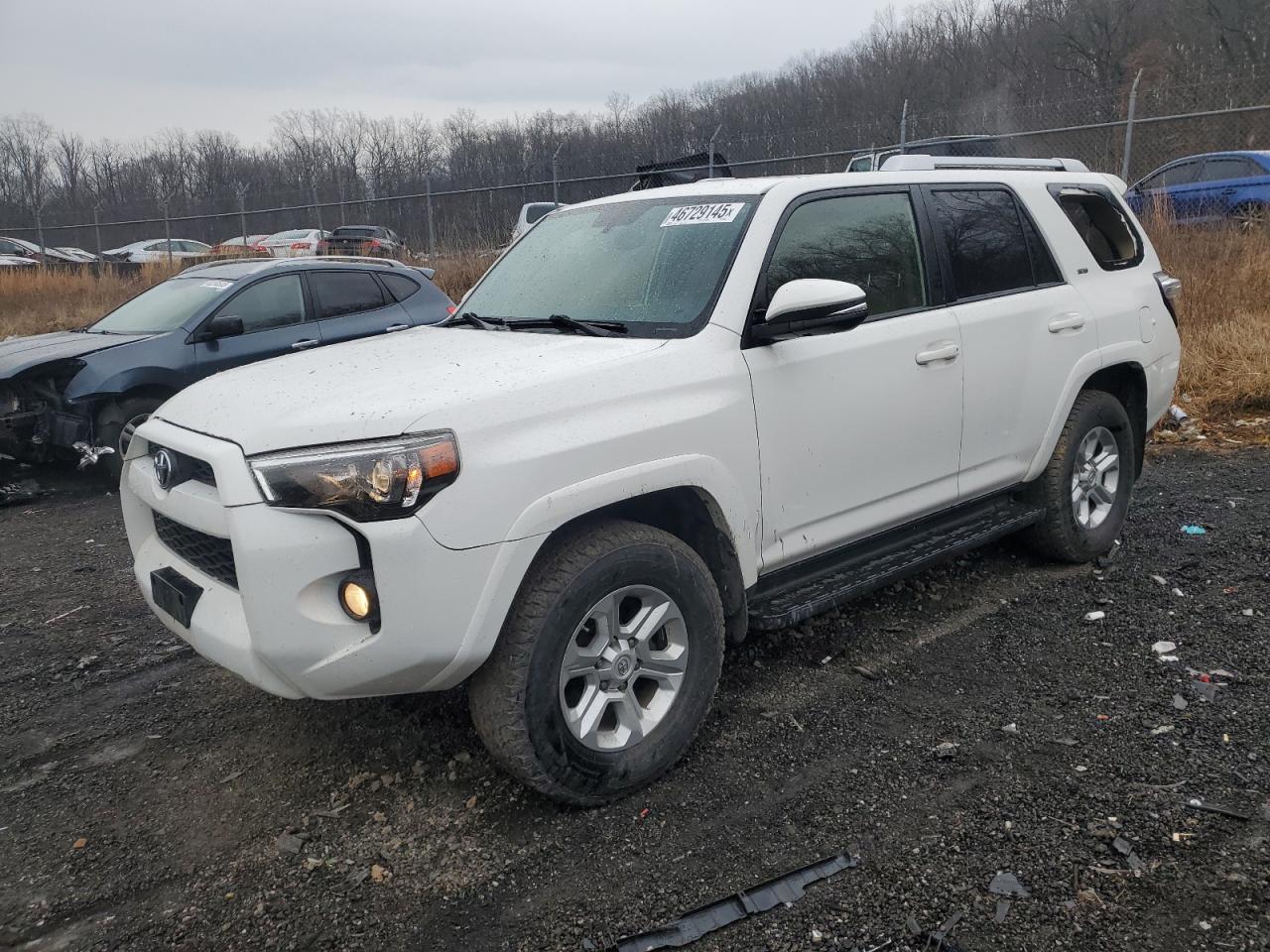 2018 TOYOTA 4RUNNER SR