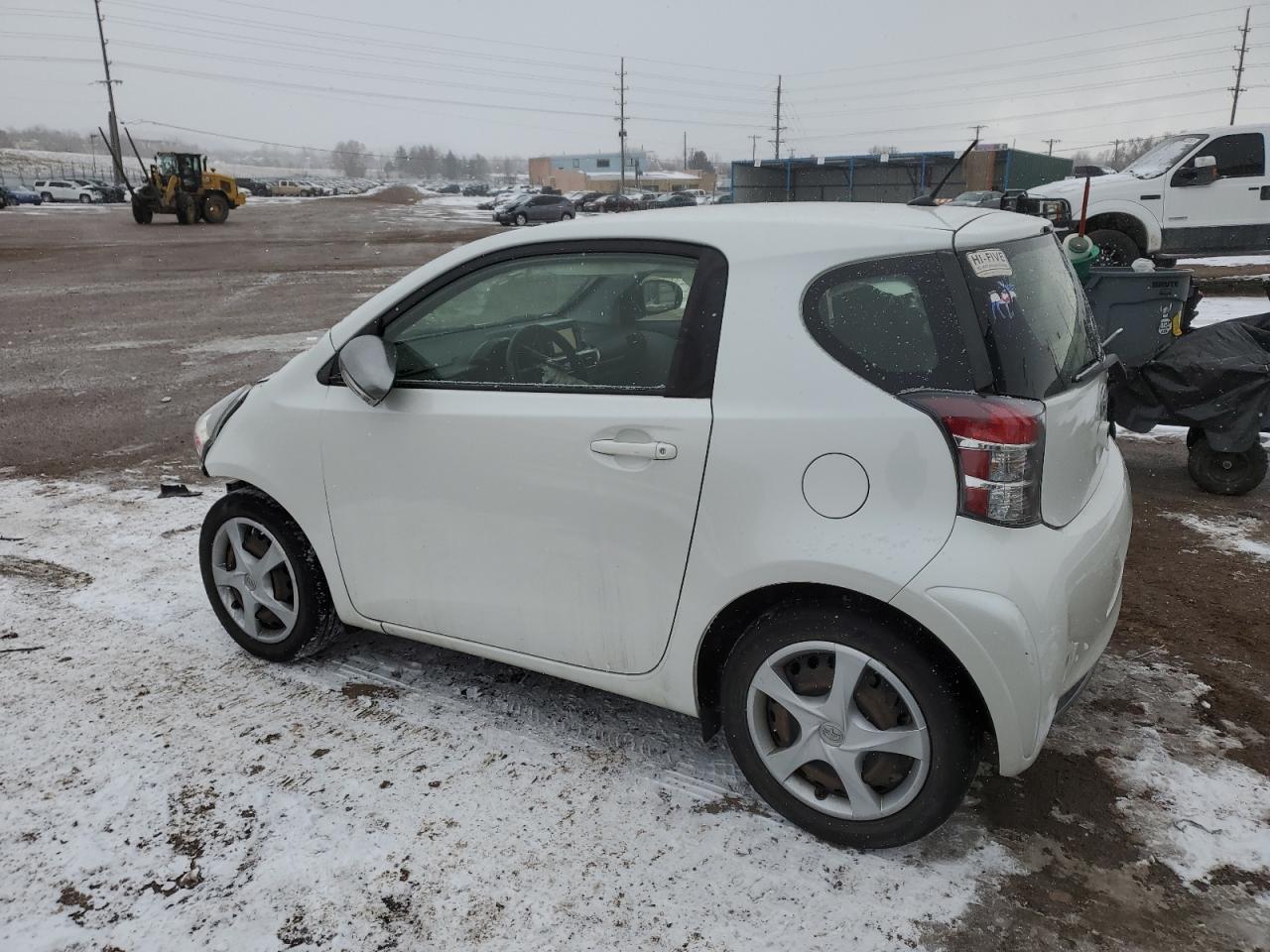 2014 TOYOTA SCION IQ - Фото 2