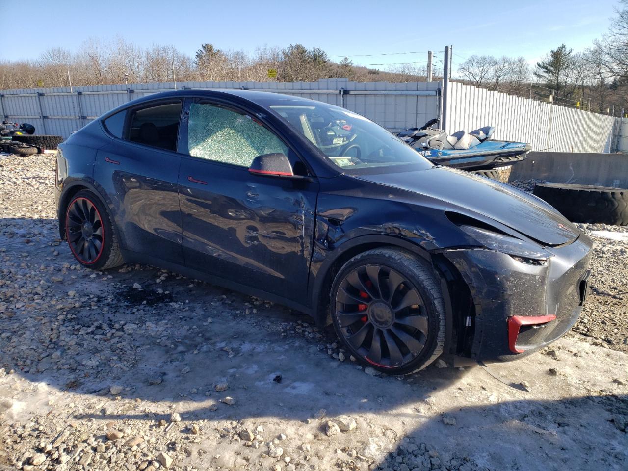 2024 TESLA MODEL Y - Image 4