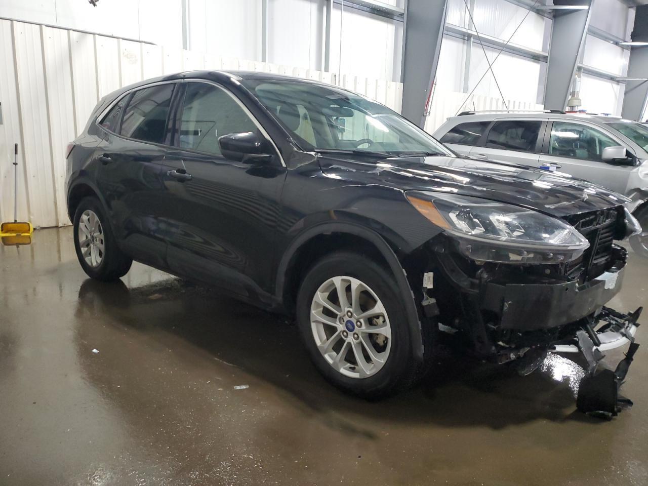 2020 FORD ESCAPE SE - Фото 4