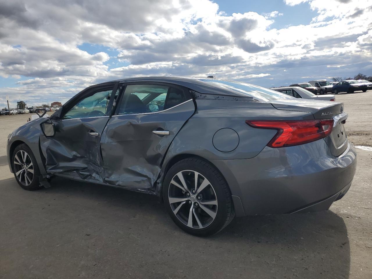 2017 NISSAN MAXIMA 3.5 - Фото 2