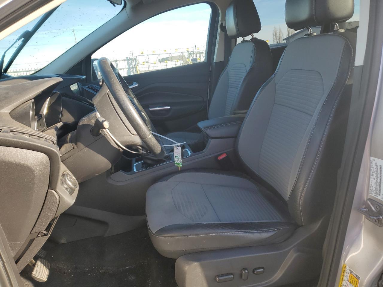 2017 FORD ESCAPE SE - Фото 7