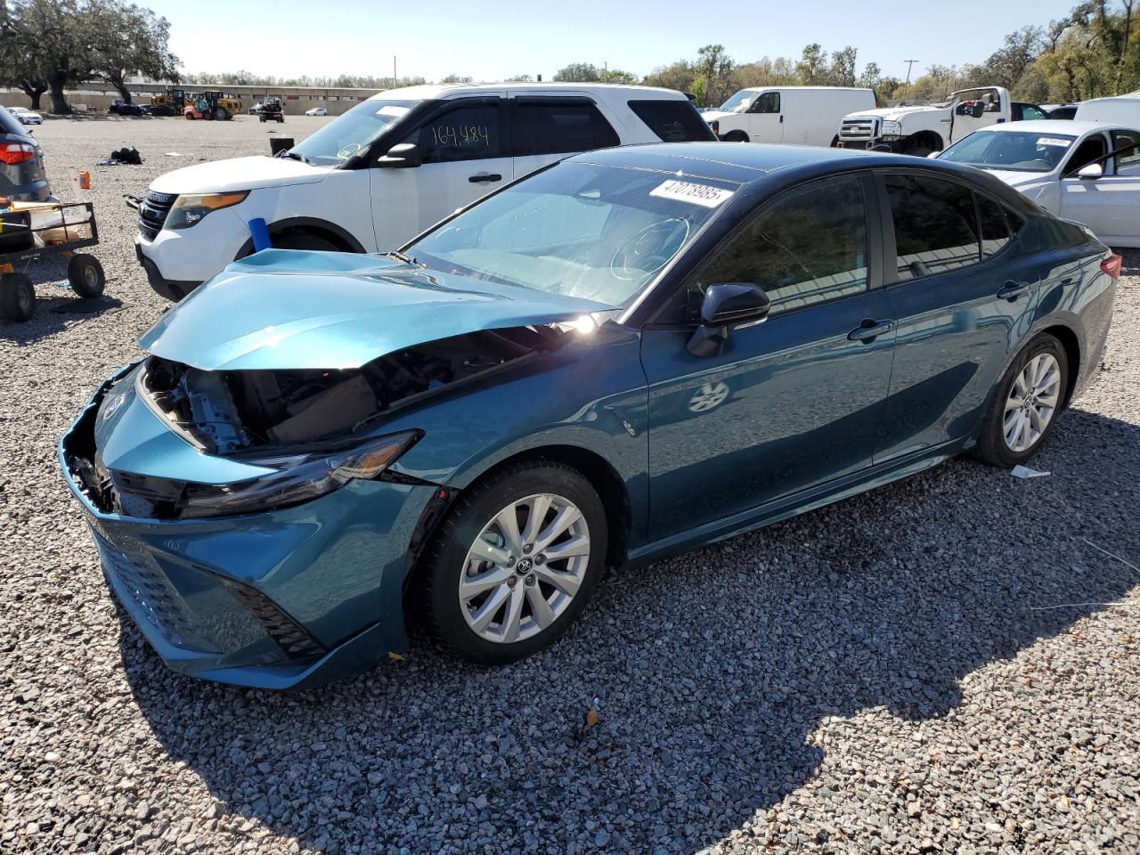 2025 TOYOTA CAMRY XSE car image