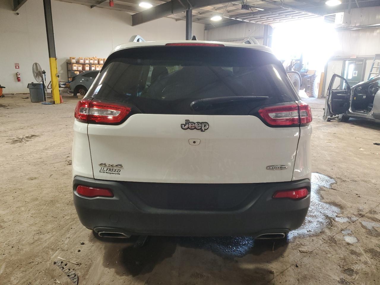 2017 JEEP CHEROKEE L - Image 6