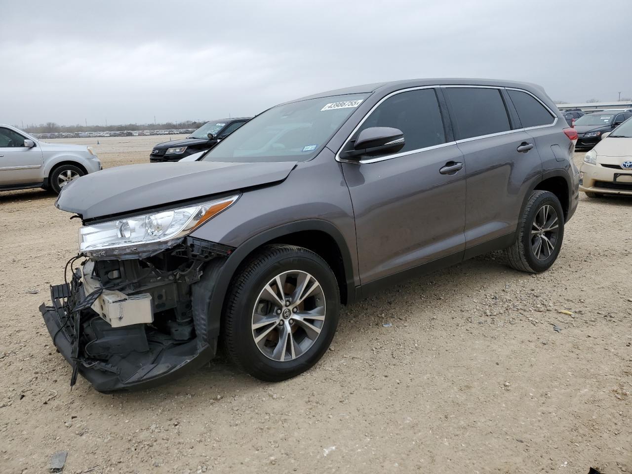 2019 TOYOTA HIGHLANDER