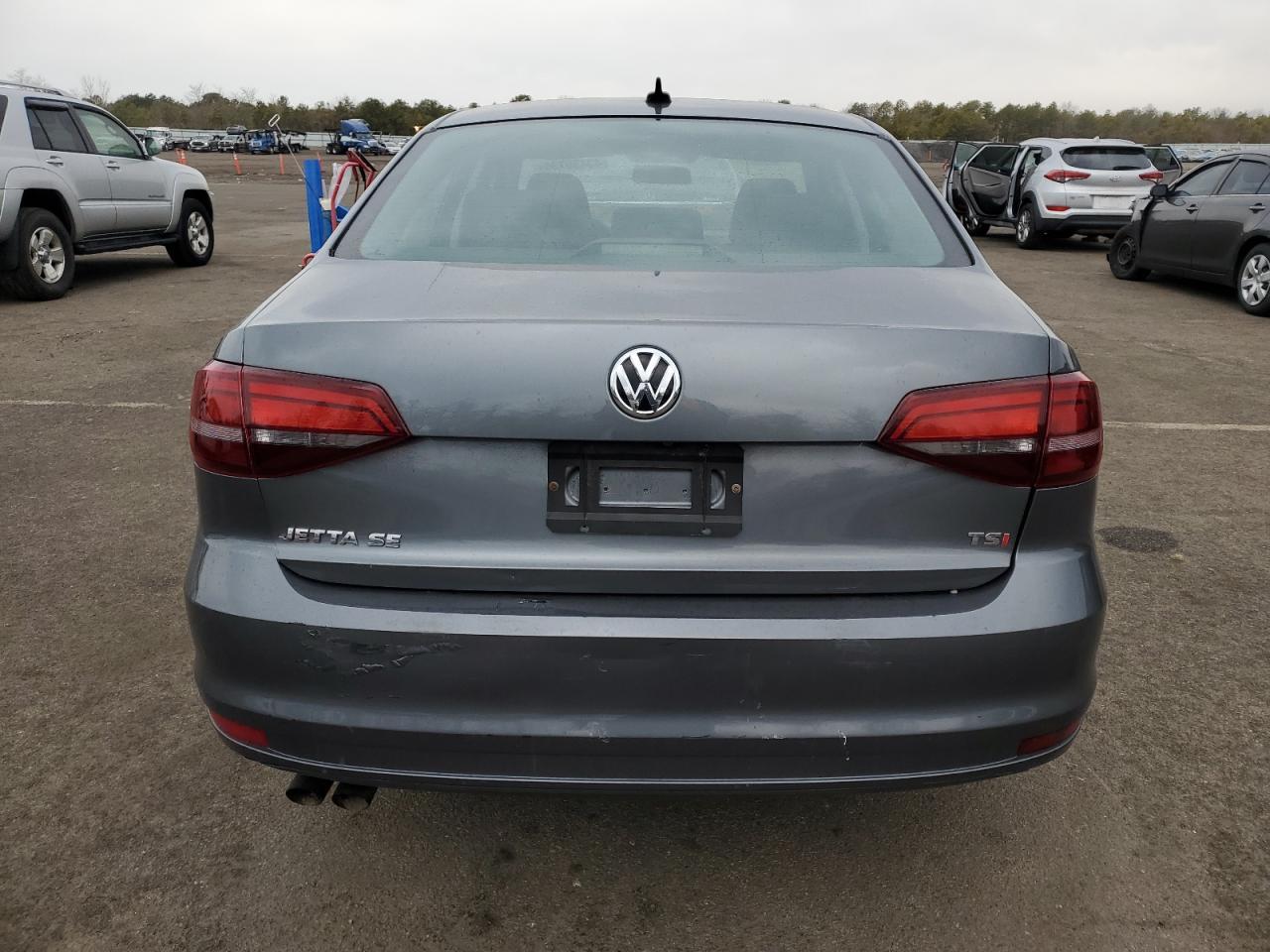 2016 VOLKSWAGEN JETTA SE - Image 6