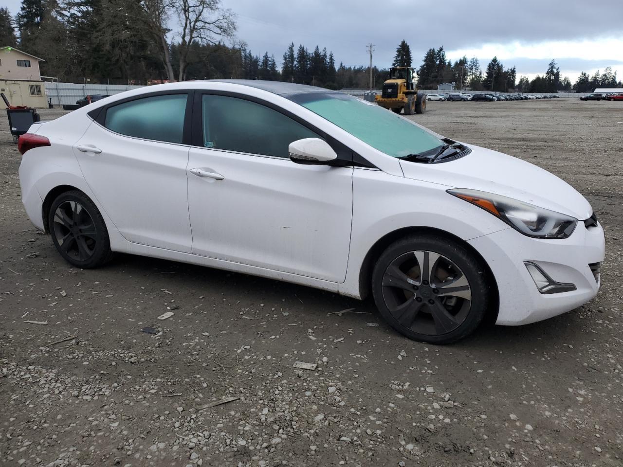 2015 HYUNDAI ELANTRA SE - Image 4