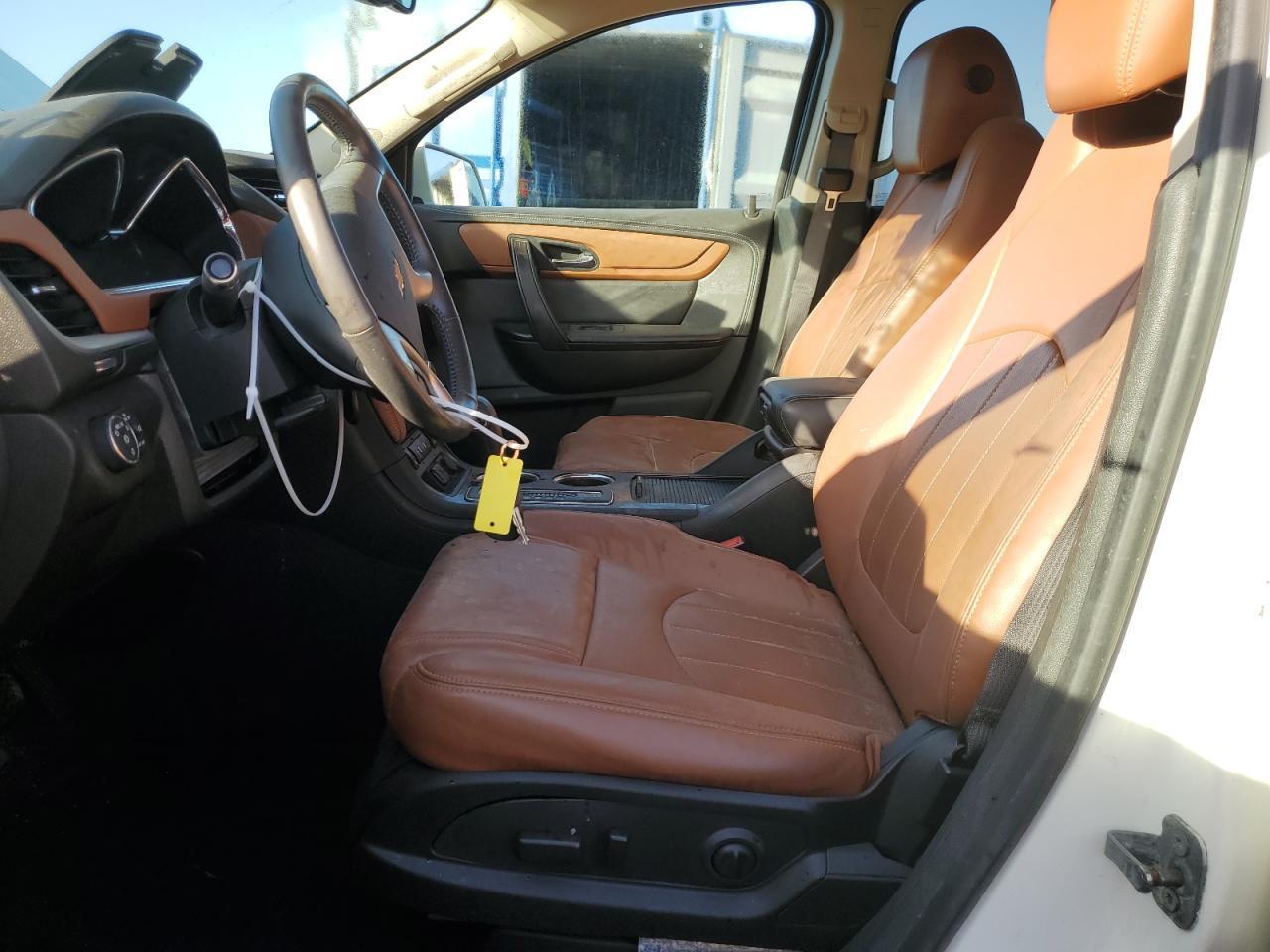 2015 CHEVROLET TRAVERSE L - Фото 7
