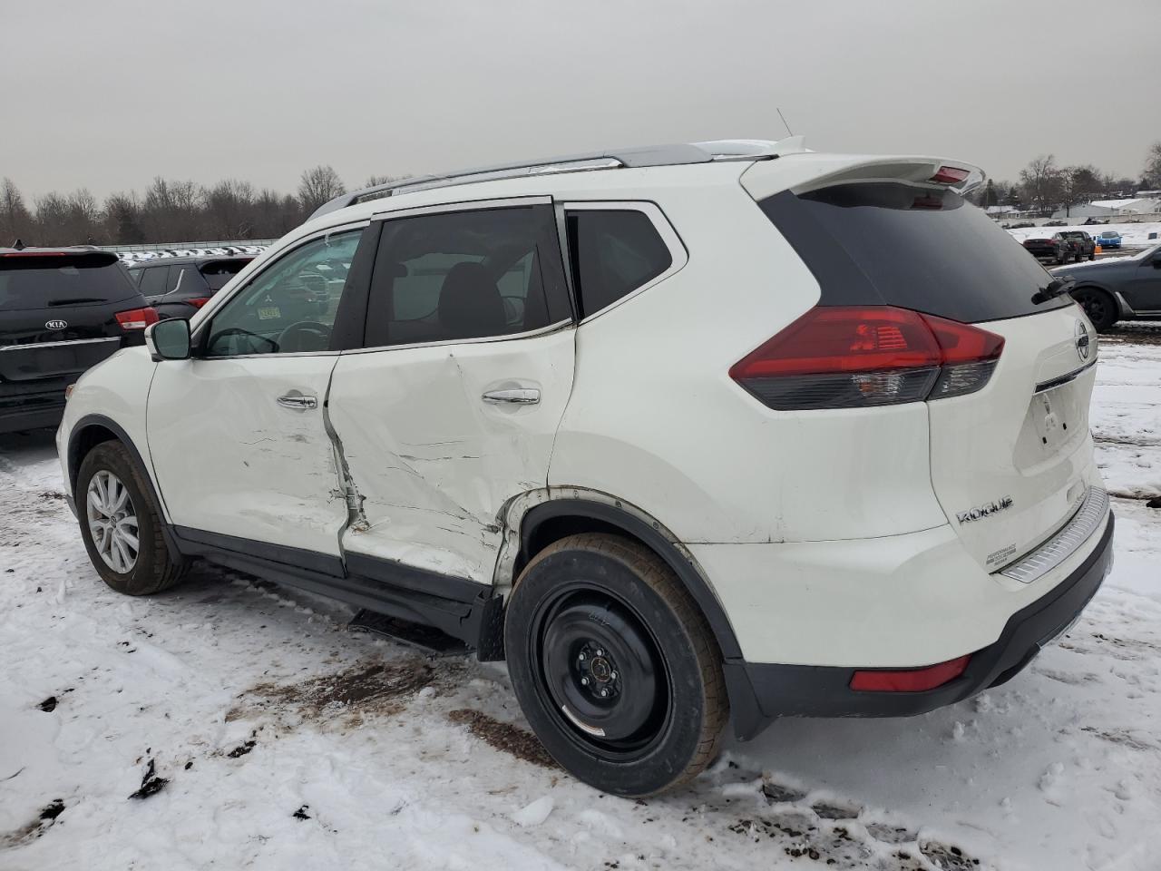 2018 NISSAN ROGUE S - Image 2