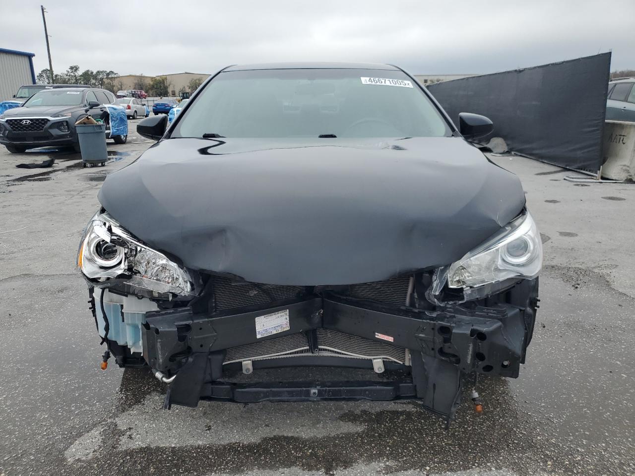 2017 TOYOTA CAMRY LE - Фото 5
