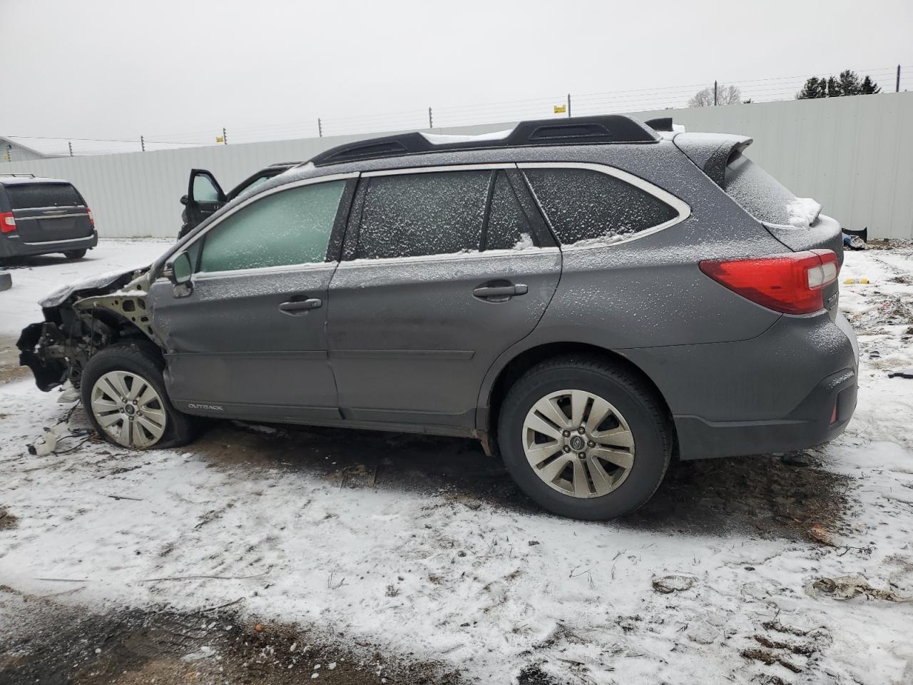 2018 SUBARU OUTBACK 2. - Фото 2