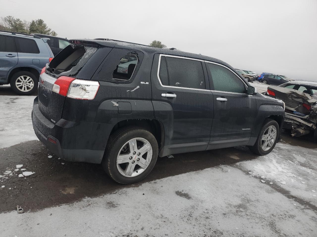 2012 GMC TERRAIN SL - Image 3