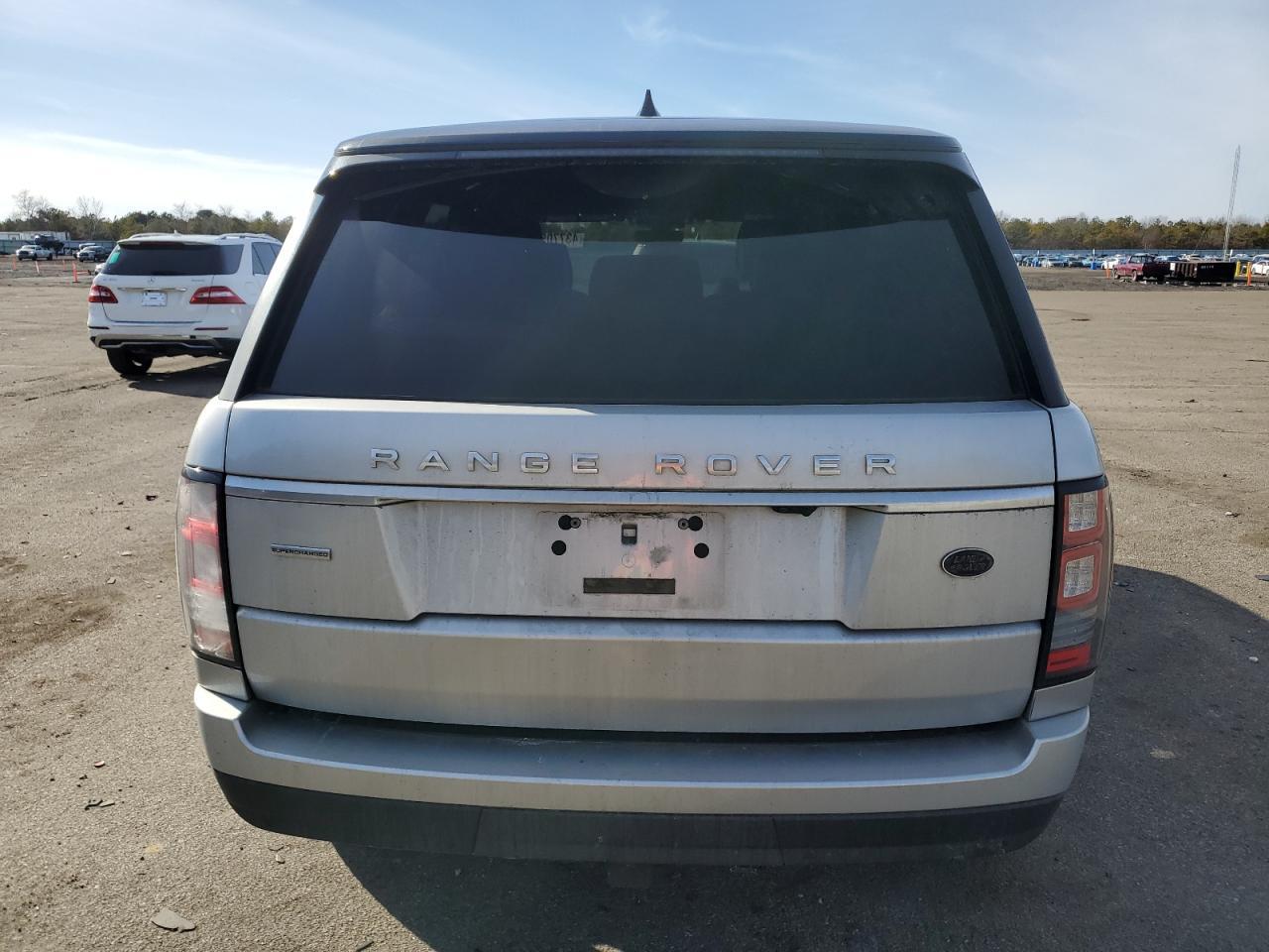 2017 LAND ROVER RANGE ROVE - Image 6