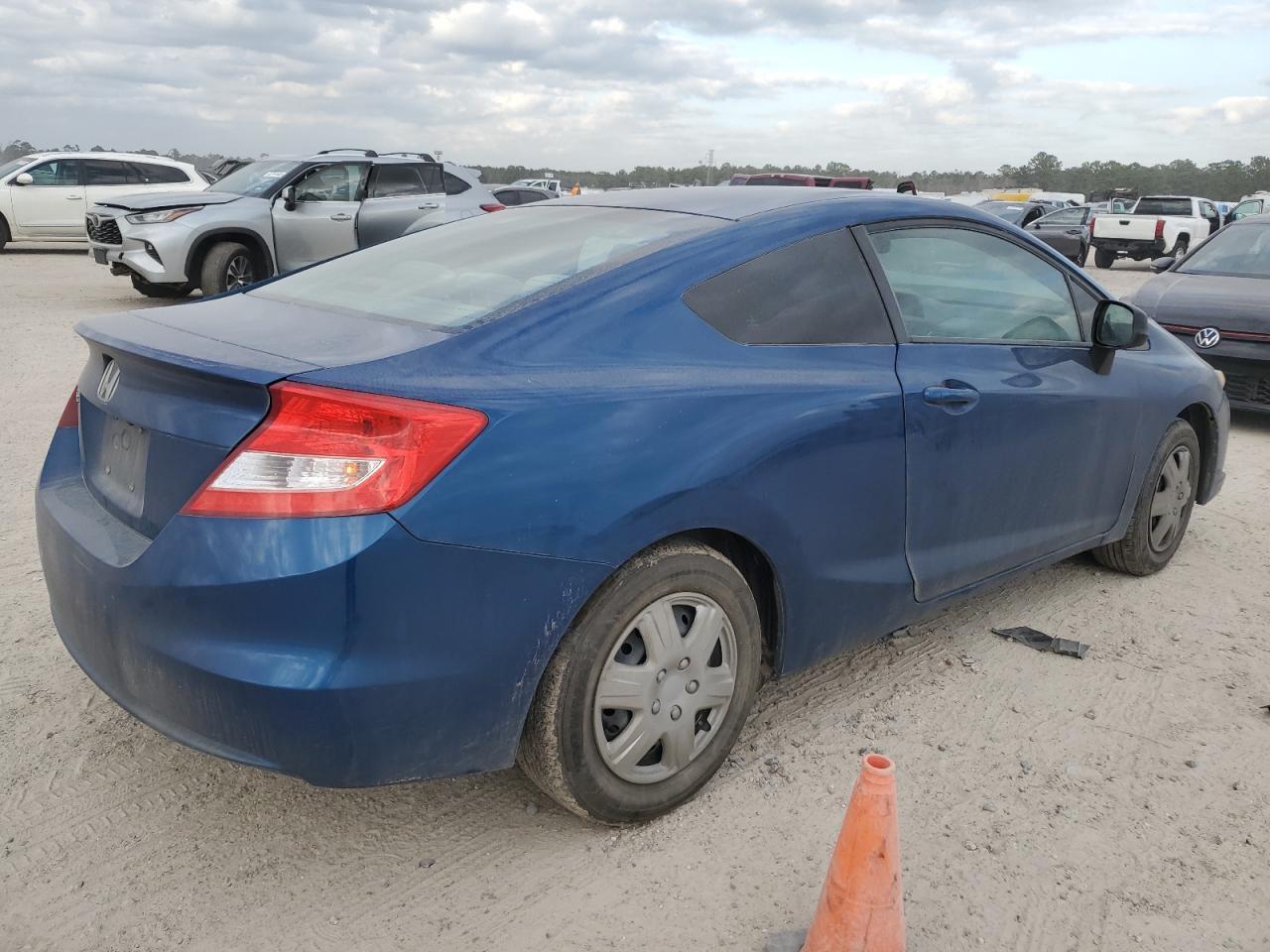 2013 HONDA CIVIC LX - Image 3