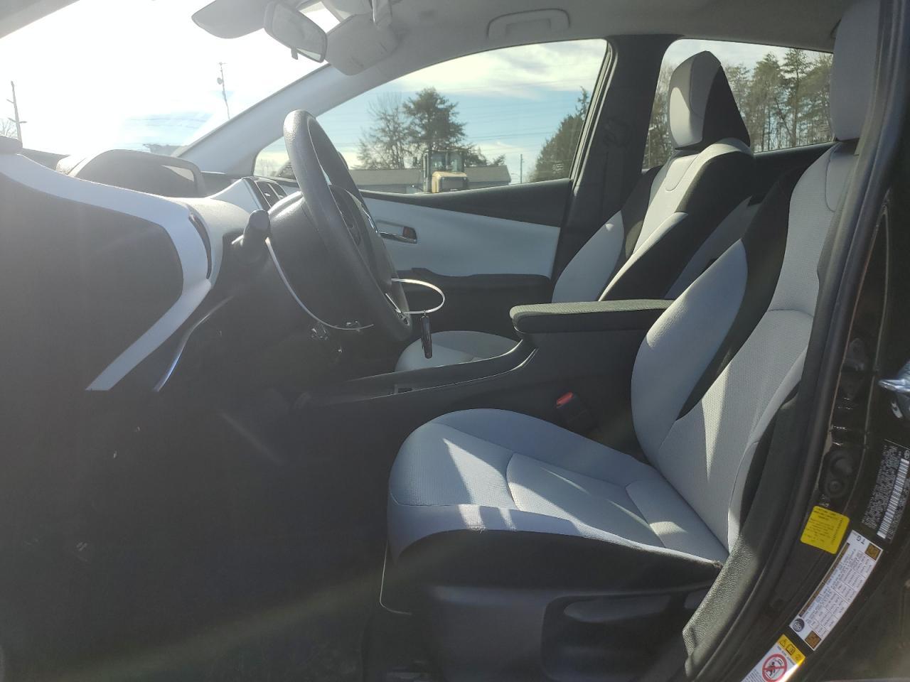 2019 TOYOTA PRIUS - Image 7