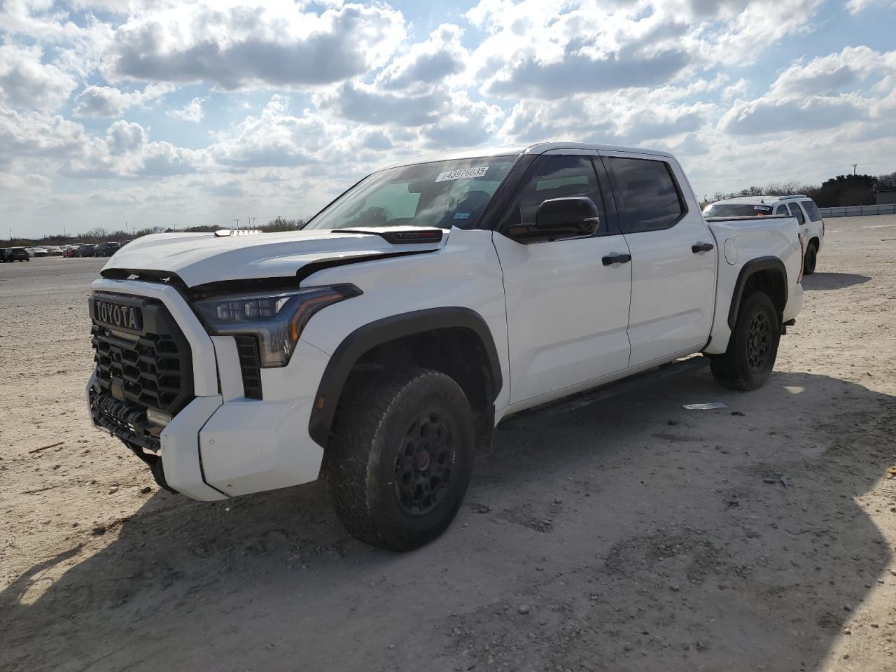 2023 TOYOTA TUNDRA CRE