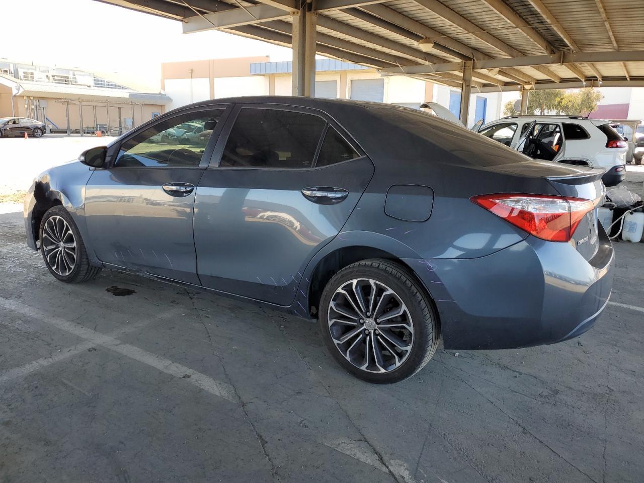 2015 TOYOTA COROLLA L - Image 2