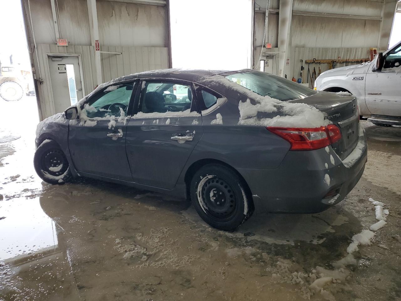 2017 NISSAN SENTRA S - Фото 2