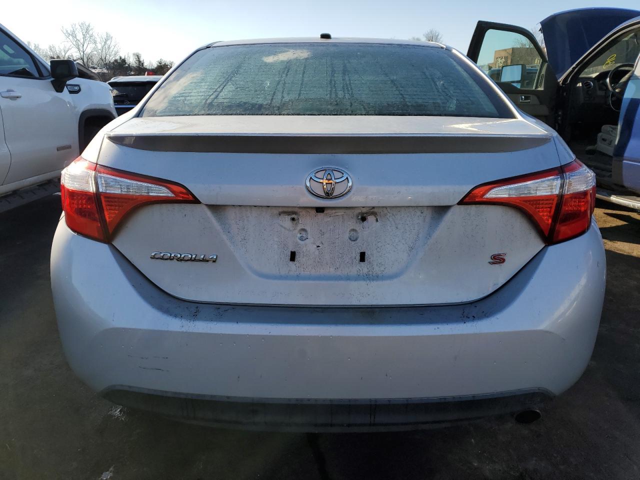 2014 TOYOTA COROLLA L - Фото 6