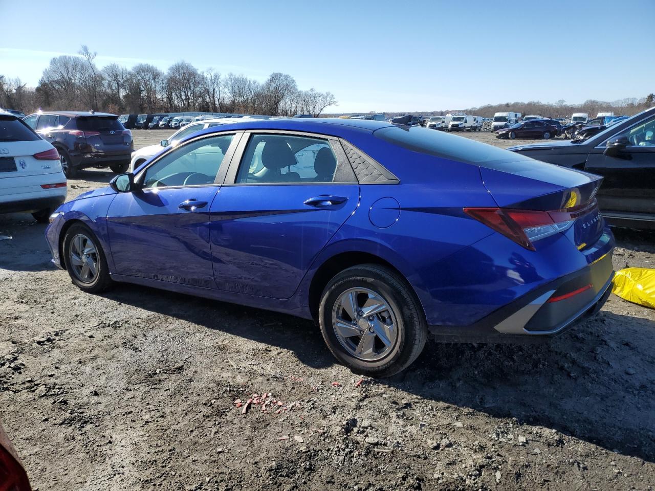 2024 HYUNDAI ELANTRA SE - Image 2