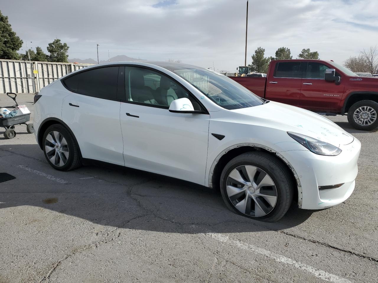 2022 TESLA MODEL Y - Image 4