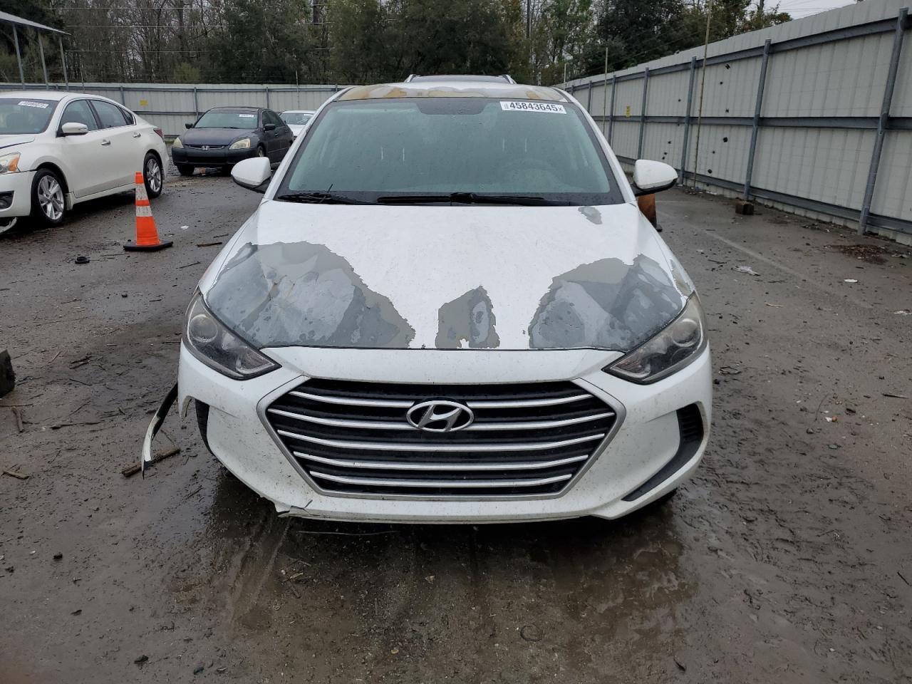 2018 HYUNDAI ELANTRA SE - Фото 5