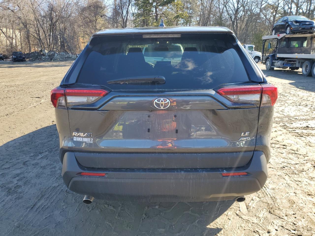 2023 TOYOTA RAV4 LE - Фото 6