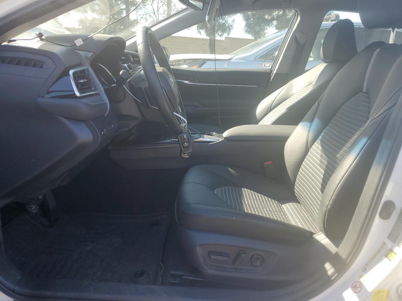 2018 TOYOTA CAMRY L - Image 7