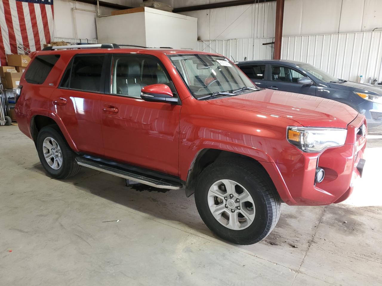 2020 TOYOTA 4RUNNER SR - Фото 4