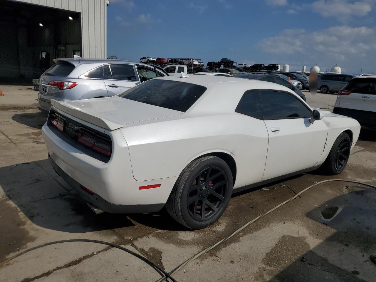 2015 DODGE CHALLENGER - Фото 3