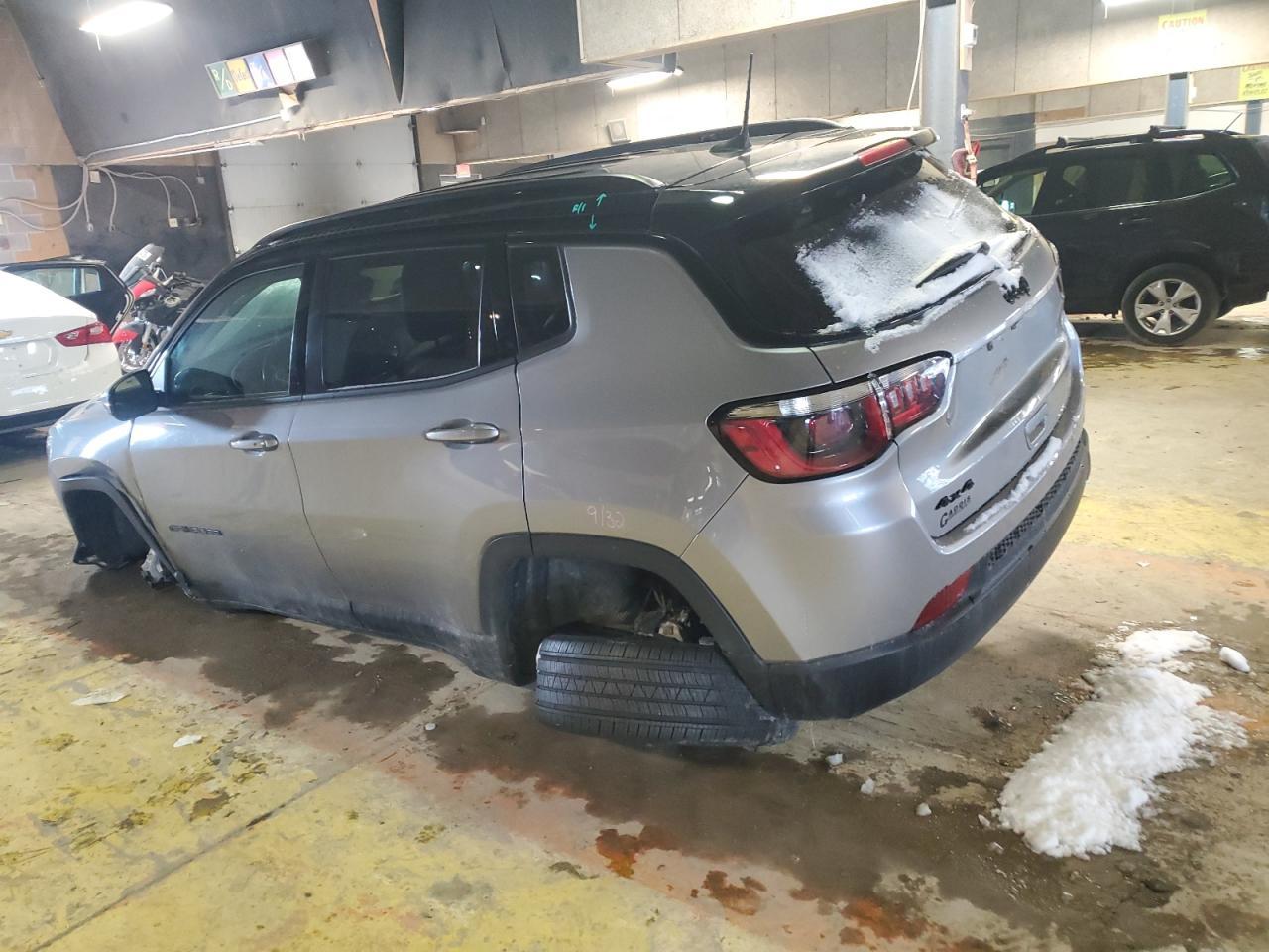 2018 JEEP COMPASS LA - Фото 2