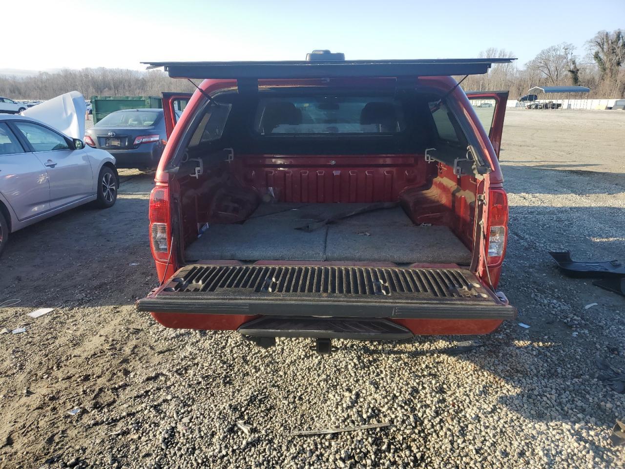 2012 NISSAN FRONTIER S - Фото 6
