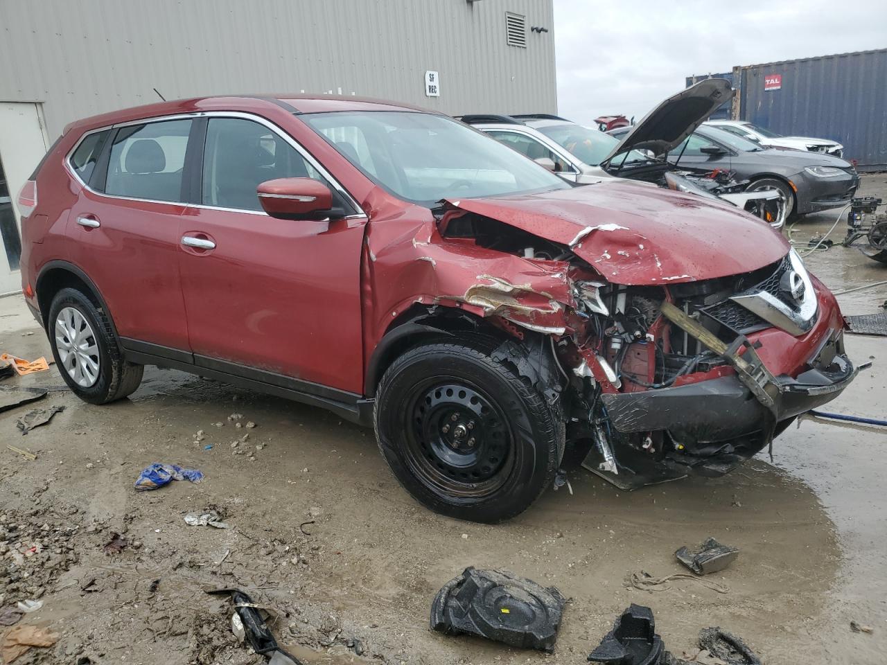 2015 NISSAN ROGUE S - Фото 4