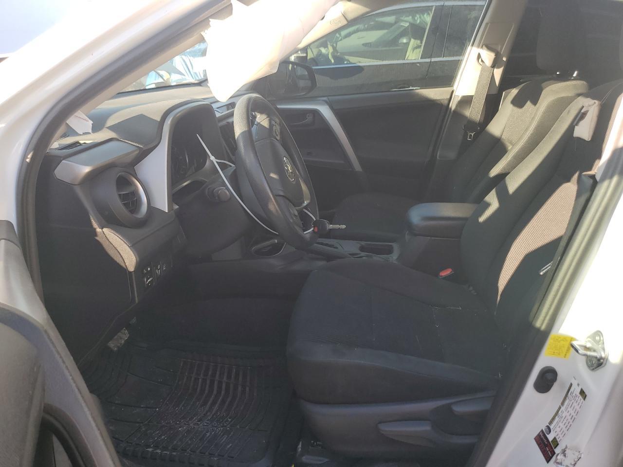 2017 TOYOTA RAV4 LE - Image 7