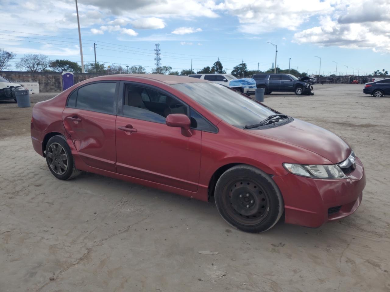 2011 HONDA CIVIC LX - Фото 4