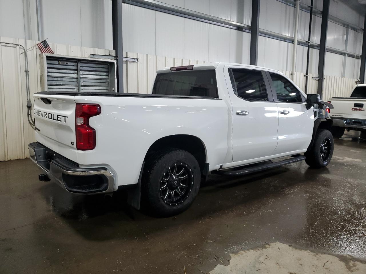 2020 CHEVROLET SILVERADO - Image 3