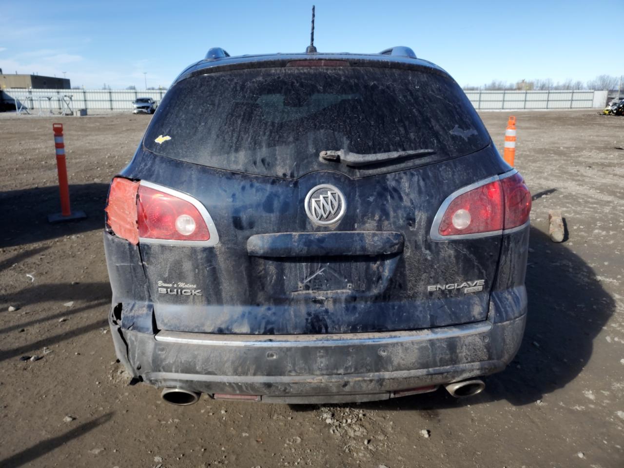 2011 BUICK ENCLAVE CX - Image 6